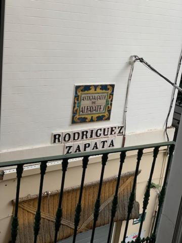 Stunning Attic With Private Terrace And Parking Optional Apartment Seville Luaran gambar
